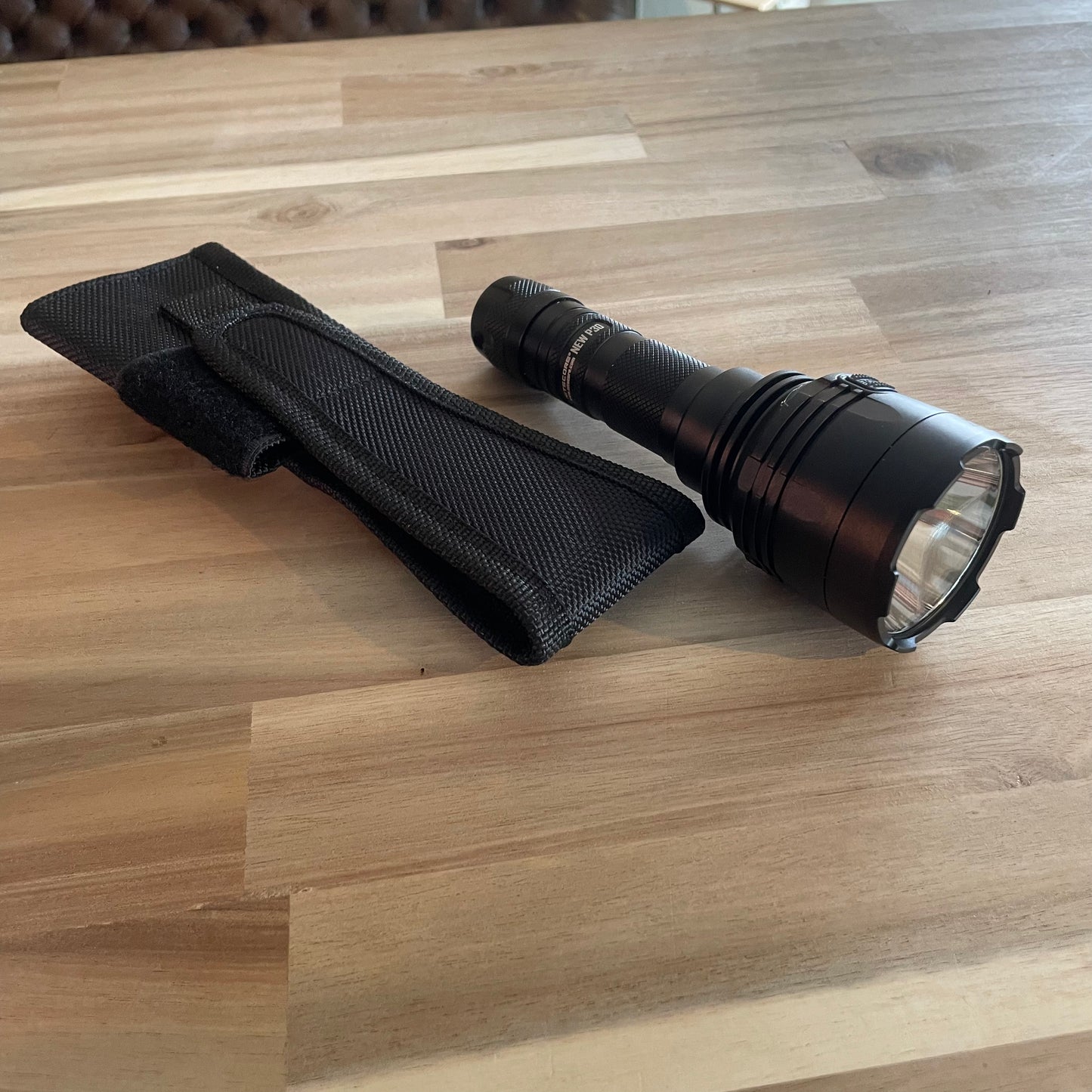 Nitecore New P30 Hunting Kit - 1000 Lumen - Ausstellungsstück - BoarBrothers