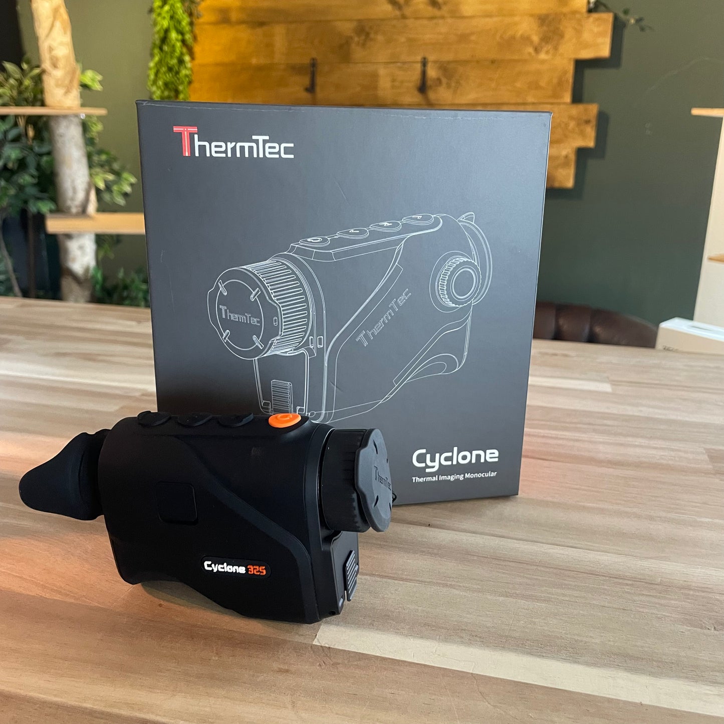 Thermtec Cyclone 325 Wärmebildgerät - Retourgerät
